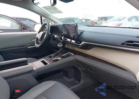 2022 Toyota Sienna Xle from USA, damaged, VIN 5TDYSKFC4NS044257